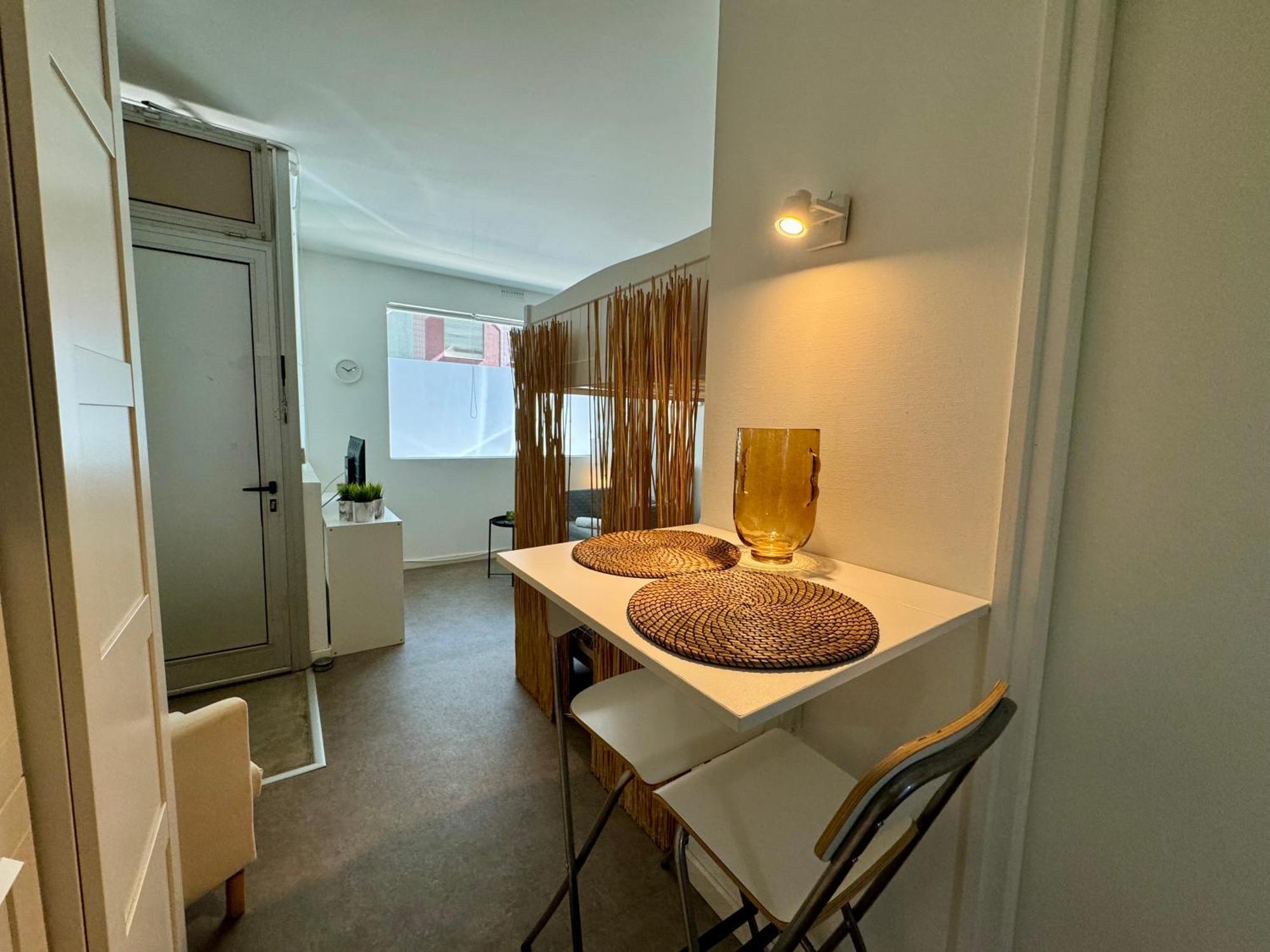 Suite Noya Villeurbanne Luaran gambar