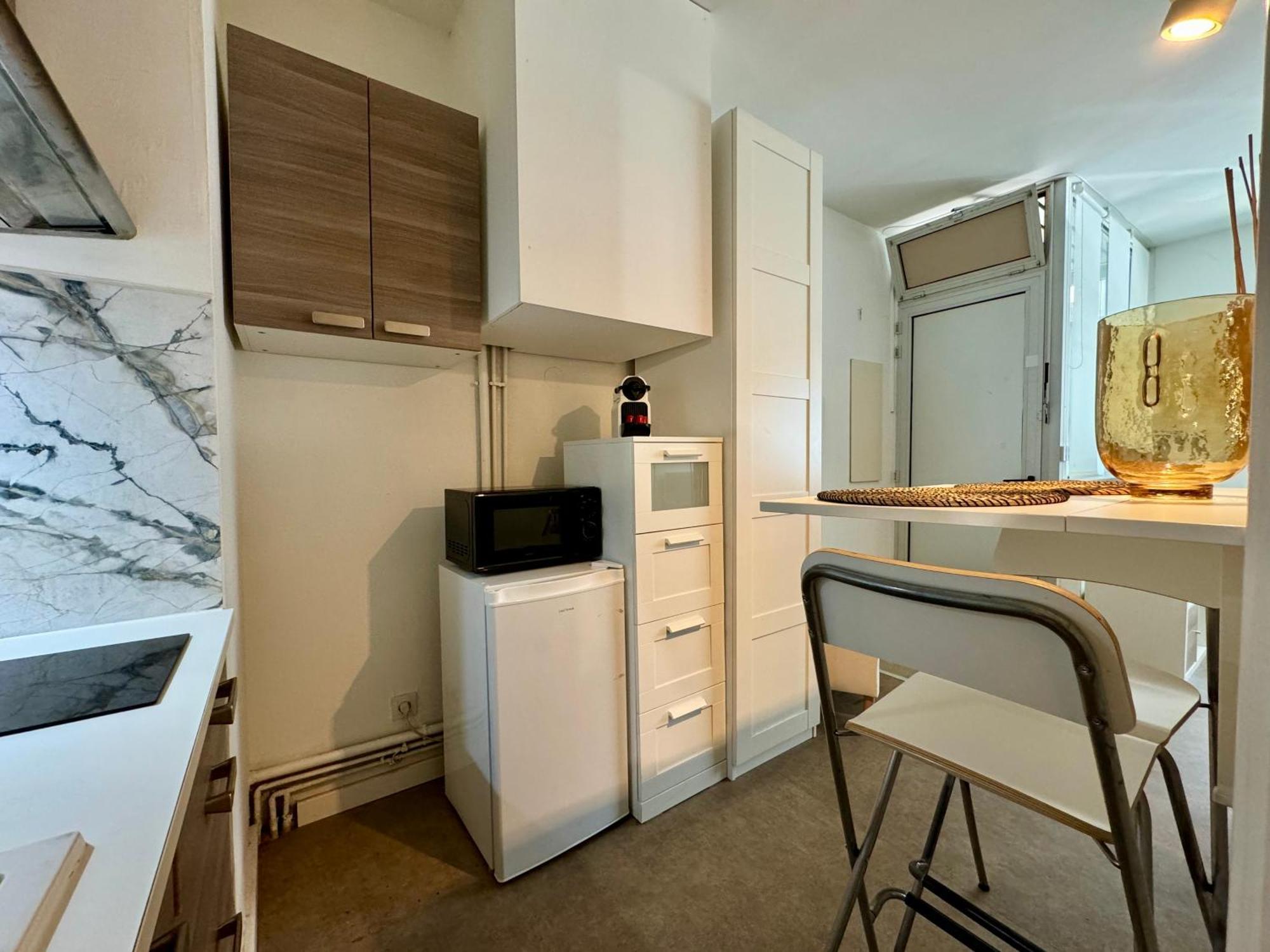 Suite Noya Villeurbanne Luaran gambar